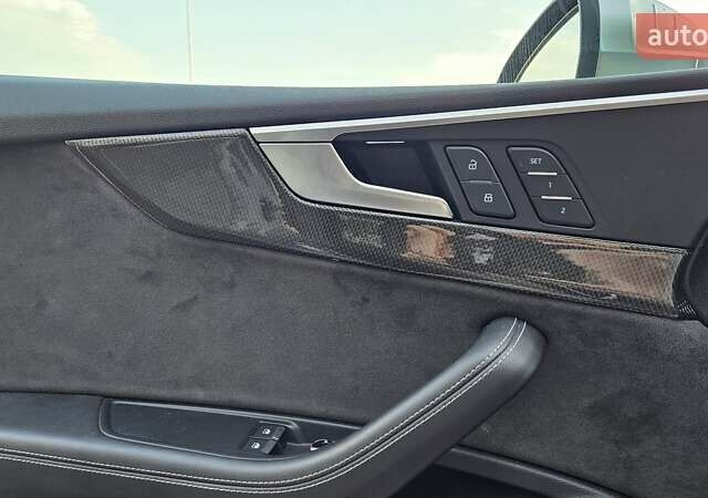 Сірий Ауді S5, об'ємом двигуна 3 л та пробігом 59 тис. км за 33400 $, фото 21 на Automoto.ua
