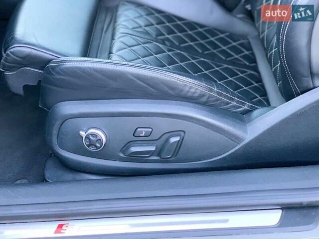 Сірий Ауді S5, об'ємом двигуна 3 л та пробігом 59 тис. км за 33190 $, фото 22 на Automoto.ua