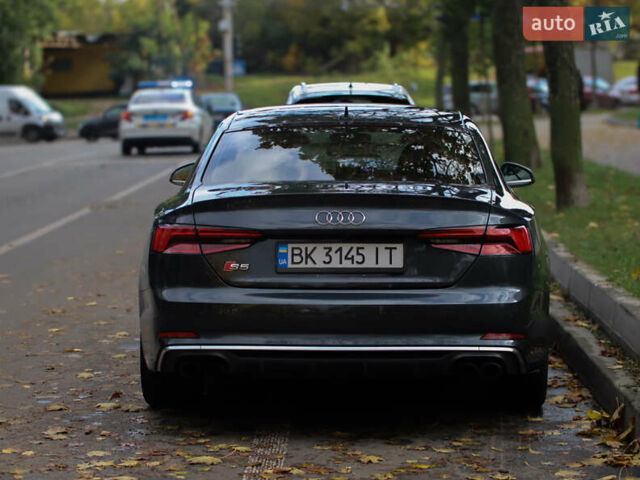 Серый Ауди С5, объемом двигателя 3 л и пробегом 95 тыс. км за 34000 $, фото 8 на Automoto.ua