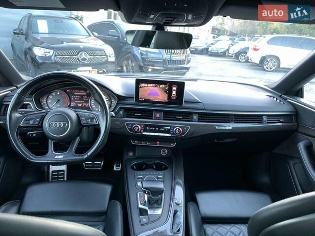 Сірий Ауді S5, об'ємом двигуна 3 л та пробігом 59 тис. км за 33190 $, фото 33 на Automoto.ua