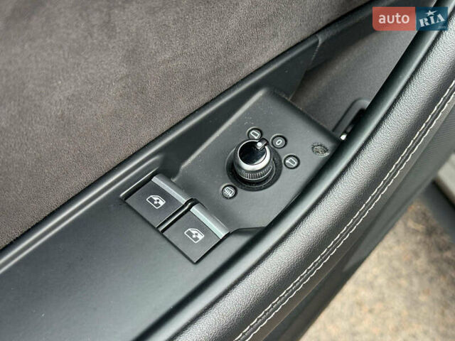 Сірий Ауді S5, об'ємом двигуна 3 л та пробігом 59 тис. км за 31990 $, фото 15 на Automoto.ua