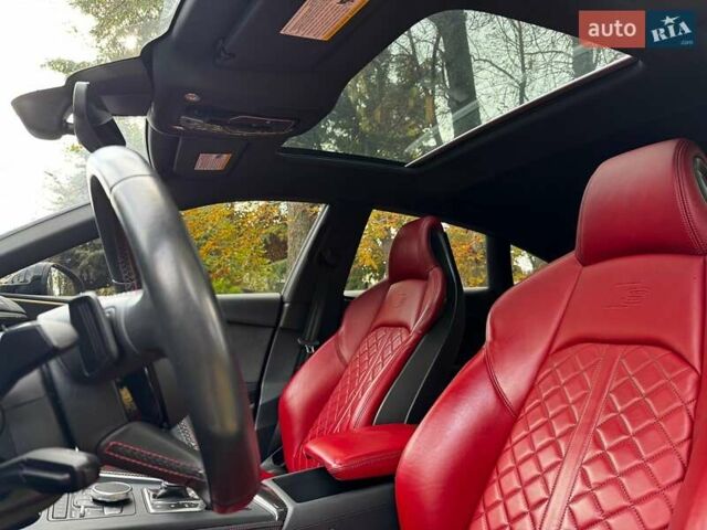 Серый Ауди С5, объемом двигателя 3 л и пробегом 69 тыс. км за 39940 $, фото 16 на Automoto.ua