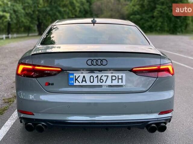 Серый Ауди С5, объемом двигателя 3 л и пробегом 50 тыс. км за 41500 $, фото 3 на Automoto.ua
