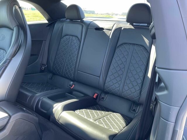 Серый Ауди С5, объемом двигателя 3 л и пробегом 43 тыс. км за 15800 $, фото 14 на Automoto.ua