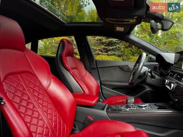 Серый Ауди С5, объемом двигателя 3 л и пробегом 69 тыс. км за 39940 $, фото 28 на Automoto.ua
