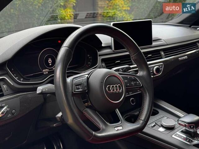 Серый Ауди С5, объемом двигателя 3 л и пробегом 69 тыс. км за 39940 $, фото 13 на Automoto.ua
