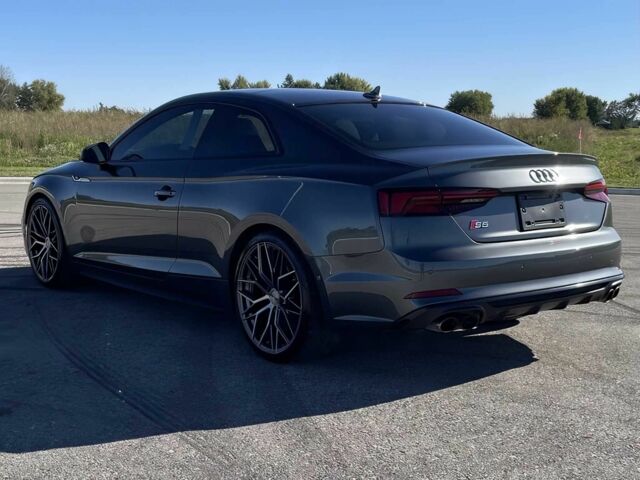 Серый Ауди С5, объемом двигателя 3 л и пробегом 43 тыс. км за 15800 $, фото 5 на Automoto.ua