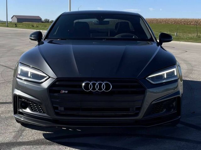 Серый Ауди С5, объемом двигателя 3 л и пробегом 43 тыс. км за 15800 $, фото 1 на Automoto.ua