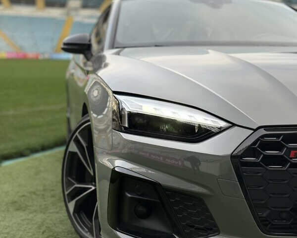 Сірий Ауді S5, об'ємом двигуна 3 л та пробігом 46 тис. км за 42900 $, фото 4 на Automoto.ua