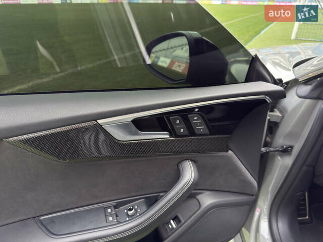 Сірий Ауді S5, об'ємом двигуна 3 л та пробігом 46 тис. км за 42900 $, фото 30 на Automoto.ua
