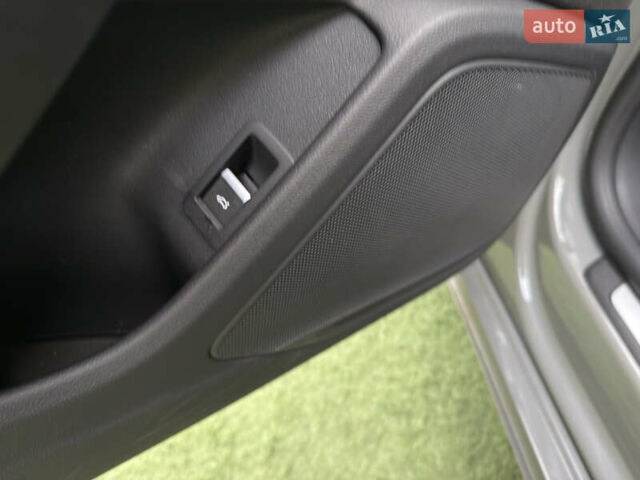 Сірий Ауді S5, об'ємом двигуна 3 л та пробігом 46 тис. км за 42900 $, фото 31 на Automoto.ua