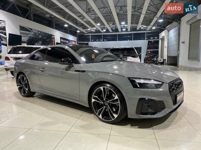 Серый Ауди С5, объемом двигателя 3 л и пробегом 44 тыс. км за 42500 $, фото 4 на Automoto.ua
