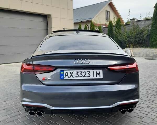 Серый Ауди С5, объемом двигателя 3 л и пробегом 33 тыс. км за 43500 $, фото 1 на Automoto.ua