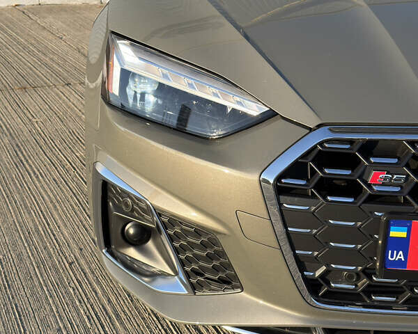 Серый Ауди С5, объемом двигателя 0 л и пробегом 22 тыс. км за 37500 $, фото 5 на Automoto.ua