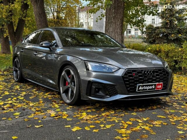 Серый Ауди С5, объемом двигателя 3 л и пробегом 69 тыс. км за 39940 $, фото 2 на Automoto.ua