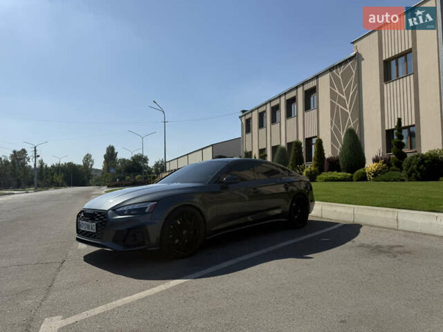 Серый Ауди С5, объемом двигателя 3 л и пробегом 25 тыс. км за 50500 $, фото 3 на Automoto.ua