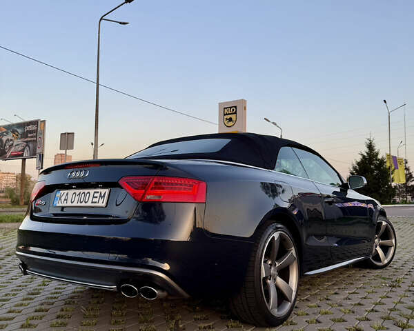 Синий Ауди С5, объемом двигателя 3 л и пробегом 75 тыс. км за 15999 $, фото 4 на Automoto.ua