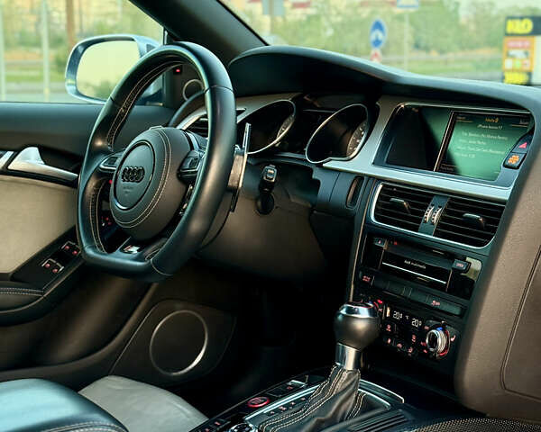 Синий Ауди С5, объемом двигателя 3 л и пробегом 75 тыс. км за 15999 $, фото 16 на Automoto.ua