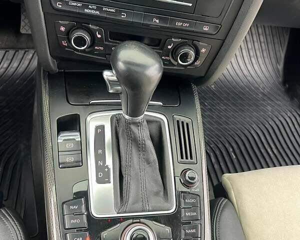 Синий Ауди С5, объемом двигателя 4.16 л и пробегом 219 тыс. км за 16900 $, фото 17 на Automoto.ua