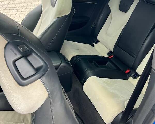 Синий Ауди С5, объемом двигателя 4.16 л и пробегом 219 тыс. км за 16900 $, фото 13 на Automoto.ua