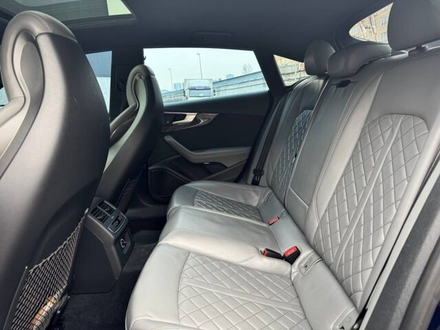 Синій Ауді S5, об'ємом двигуна 3 л та пробігом 0 тис. км за 275 $, фото 4 на Automoto.ua