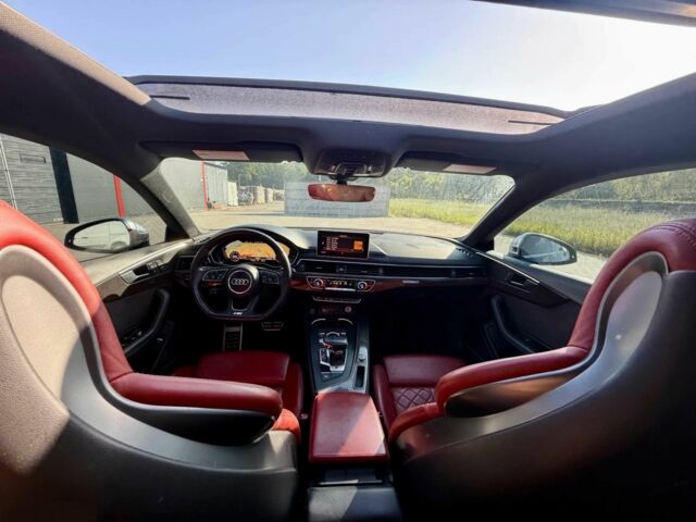 Синий Ауди С5, объемом двигателя 0 л и пробегом 47 тыс. км за 18560 $, фото 6 на Automoto.ua