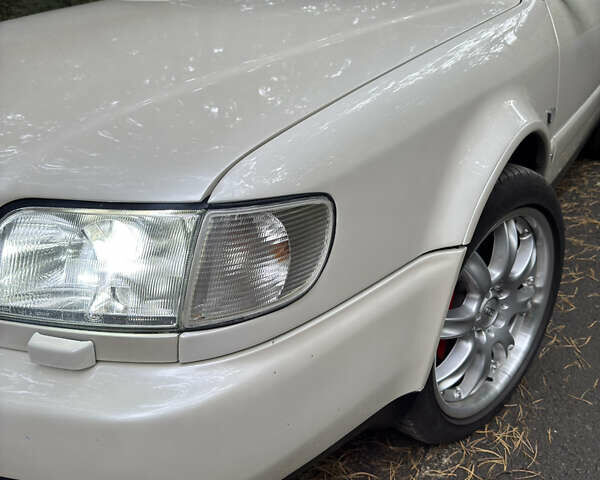 Білий Ауді С6, об'ємом двигуна 4.2 л та пробігом 333 тис. км за 8900 $, фото 23 на Automoto.ua