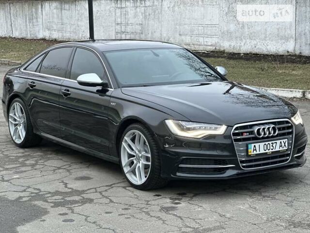 Чорний Ауді S6, об'ємом двигуна 4 л та пробігом 89 тис. км за 29998 $, фото 1 на Automoto.ua