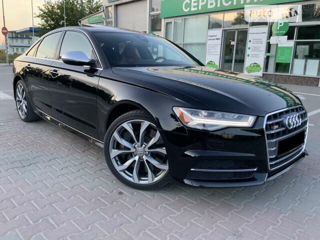 Чорний Ауді S6, об'ємом двигуна 3.99 л та пробігом 53 тис. км за 47000 $, фото 4 на Automoto.ua