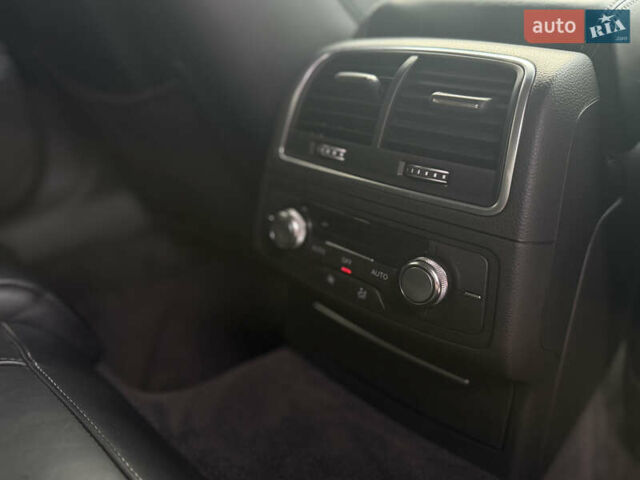 Ауди С6 2016 в Днепре (Днепропетровске) на Automoto.ua Черный Ауди С6, объемом двигателя 3.99 л и пробегом 140 тыс. км за 27500 $, фото 15 на Automoto.ua