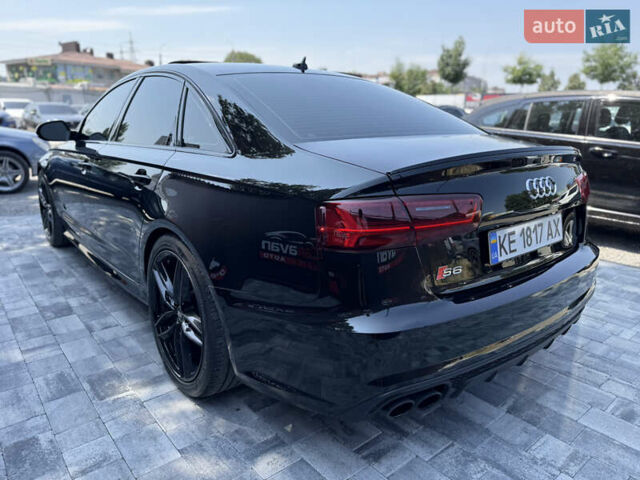 Черный Ауди С6, объемом двигателя 4 л и пробегом 180 тыс. км за 26000 $, фото 6 на Automoto.ua