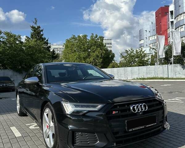 Черный Ауди С6, объемом двигателя 2.97 л и пробегом 107 тыс. км за 61900 $, фото 1 на Automoto.ua