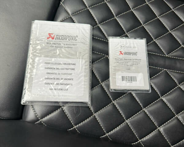Красный Ауди С6, объемом двигателя 3.99 л и пробегом 182 тыс. км за 24000 $, фото 24 на Automoto.ua