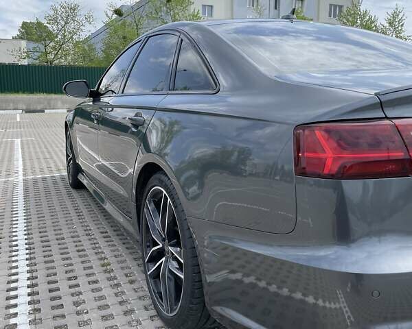 Ауді S6, об'ємом двигуна 3.99 л та пробігом 81 тис. км за 32000 $, фото 6 на Automoto.ua