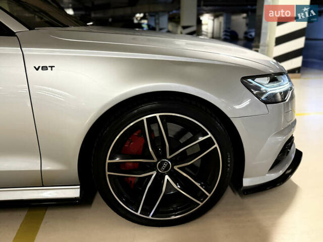 Серый Ауди С6, объемом двигателя 3.99 л и пробегом 157 тыс. км за 27500 $, фото 40 на Automoto.ua