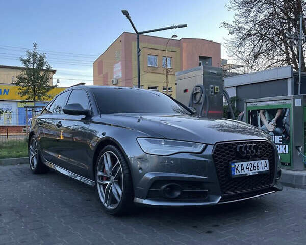 Серый Ауди С6, объемом двигателя 3.99 л и пробегом 80 тыс. км за 29400 $, фото 2 на Automoto.ua