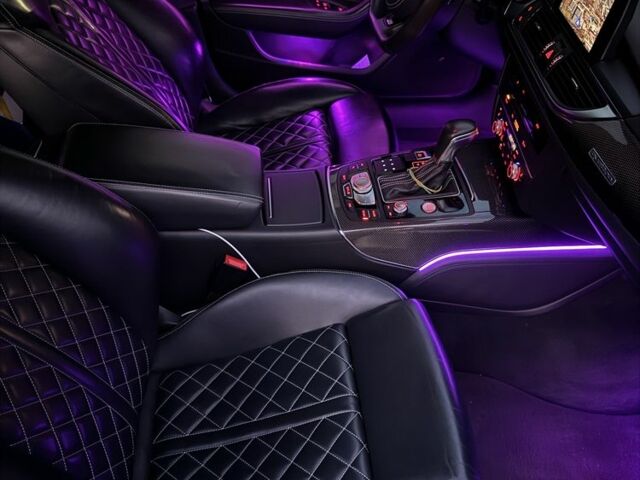 Серый Ауди С6, объемом двигателя 4 л и пробегом 110 тыс. км за 35500 $, фото 14 на Automoto.ua