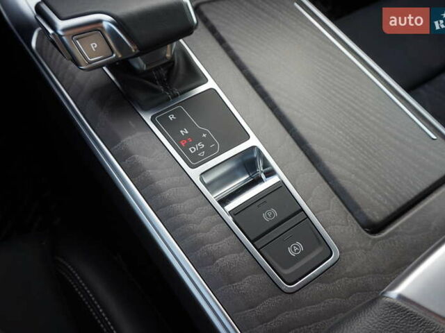 Серый Ауди С6, объемом двигателя 2.97 л и пробегом 36 тыс. км за 76000 $, фото 62 на Automoto.ua