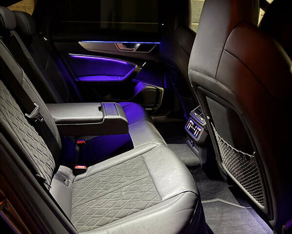 Ауди С6 2023 в Черкассах на Automoto.ua Серый Ауди С6, объемом двигателя 2.97 л и пробегом 32 тыс. км за 81800 $, фото 6 на Automoto.ua