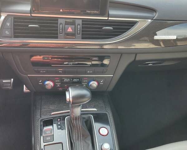 Серый Ауди С6, объемом двигателя 3.99 л и пробегом 154 тыс. км за 25500 $, фото 27 на Automoto.ua