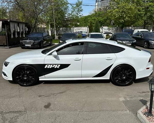 Белый Ауди С7 Спортбек, объемом двигателя 4 л и пробегом 137 тыс. км за 42000 $, фото 1 на Automoto.ua