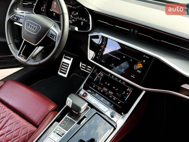 Серый Ауди С7 Спортбек, объемом двигателя 2.97 л и пробегом 59 тыс. км за 78000 $, фото 41 на Automoto.ua