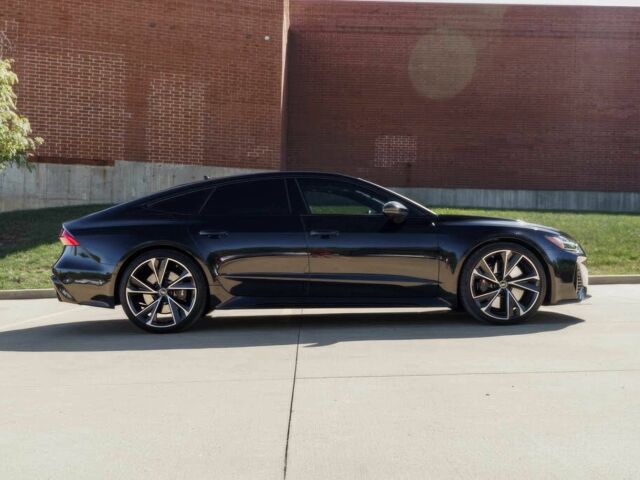 Черный Ауди С7, объемом двигателя 4 л и пробегом 28 тыс. км за 43000 $, фото 3 на Automoto.ua