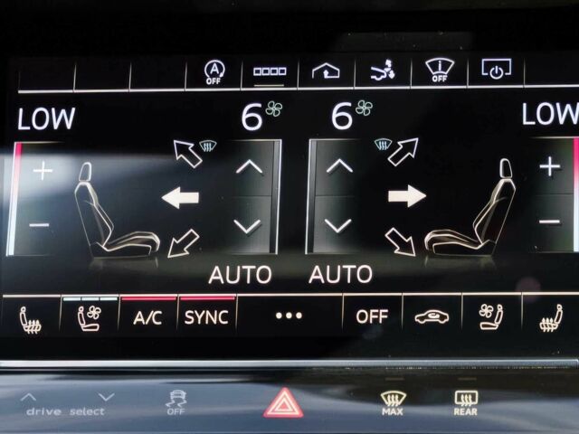 Черный Ауди С7, объемом двигателя 4 л и пробегом 28 тыс. км за 43000 $, фото 14 на Automoto.ua