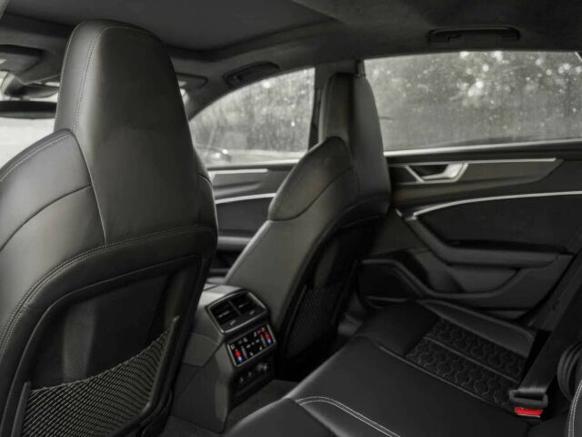 Черный Ауди С7, объемом двигателя 4 л и пробегом 28 тыс. км за 43000 $, фото 18 на Automoto.ua