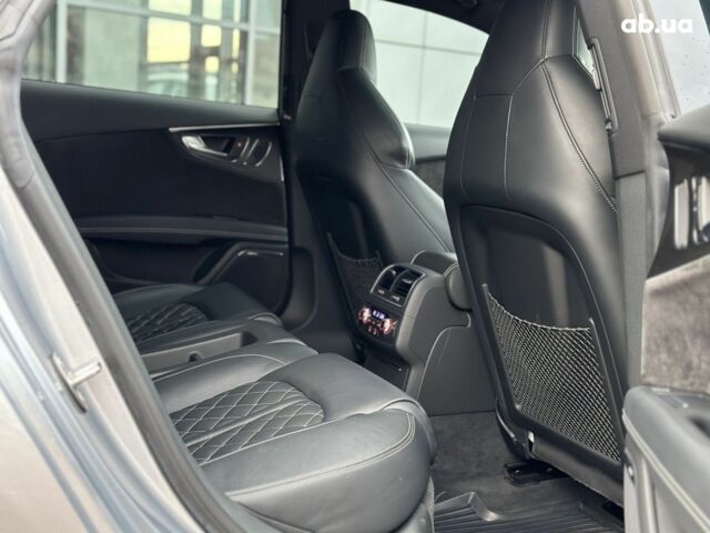 Ауди С7, объемом двигателя 0 л и пробегом 76 тыс. км за 38900 $, фото 11 на Automoto.ua