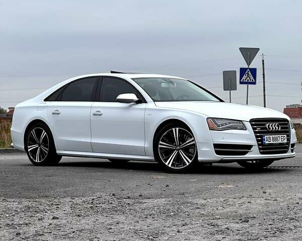 Белый Ауди С8, объемом двигателя 3.99 л и пробегом 164 тыс. км за 32999 $, фото 3 на Automoto.ua