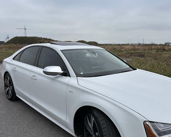 Белый Ауди С8, объемом двигателя 3.99 л и пробегом 164 тыс. км за 32999 $, фото 14 на Automoto.ua