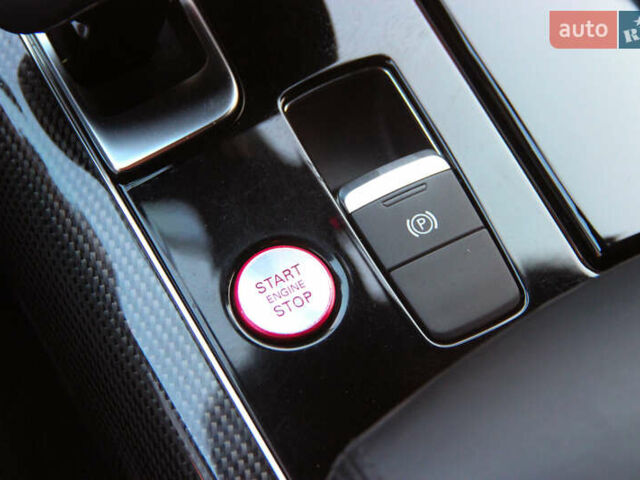 Білий Ауді S8, об'ємом двигуна 3.99 л та пробігом 91 тис. км за 41500 $, фото 57 на Automoto.ua