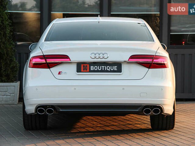 Білий Ауді S8, об'ємом двигуна 3.99 л та пробігом 91 тис. км за 41500 $, фото 19 на Automoto.ua